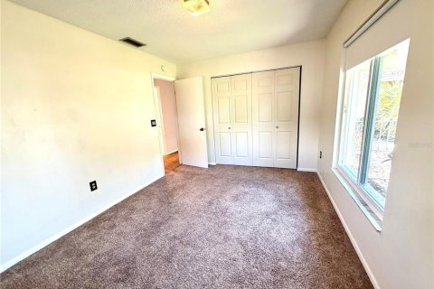 House in Sarasota, Florida 3 bedrooms, 142.79 sq.m. № 2200371 - photo 24