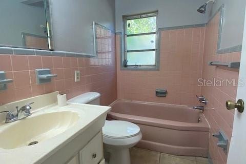 House in Plant City, Florida 3 bedrooms, 121.24 sq.m. № 2215744 - photo 17