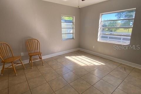 House in Plant City, Florida 3 bedrooms, 121.24 sq.m. № 2215744 - photo 7