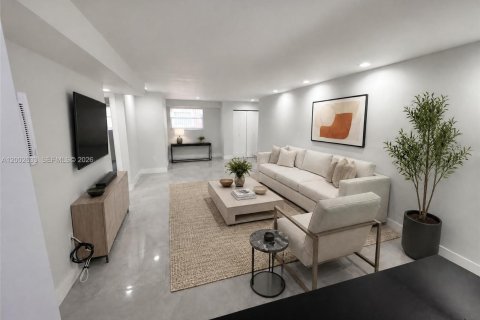 Condo in Miami, Florida, 2 bedrooms № 2253887 - photo 16