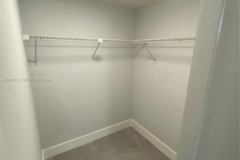 Condo in Miami, Florida, 2 bedrooms № 2253887 - photo 22
