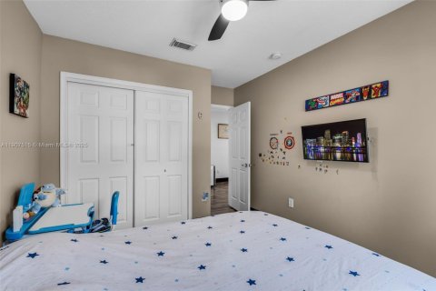 Casa en venta en Doral, Florida, 4 dormitorios, 232.07 m2 № 1964788 - foto 20