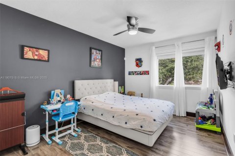 Casa en venta en Doral, Florida, 4 dormitorios, 232.07 m2 № 1964788 - foto 22