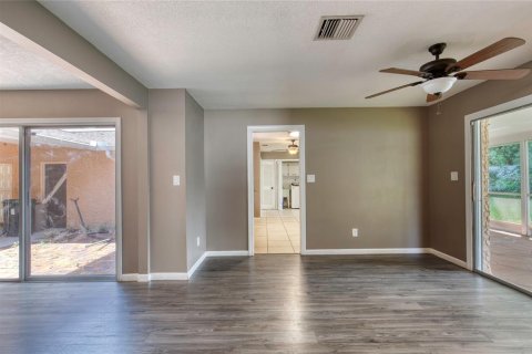 Casa en venta en Palm Coast, Florida, 3 dormitorios, 189.89 m2 № 1900338 - foto 18