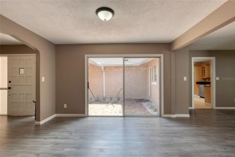 Casa en venta en Palm Coast, Florida, 3 dormitorios, 189.89 m2 № 1900338 - foto 13
