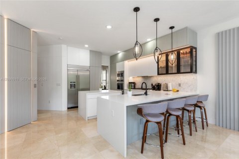 House in Delray Beach, Florida 6 bedrooms, 402.36 sq.m. № 2368360 - photo 20