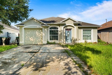 Casa en Orlando, Florida 3 dormitorios, 121.61 m2 № 2225338