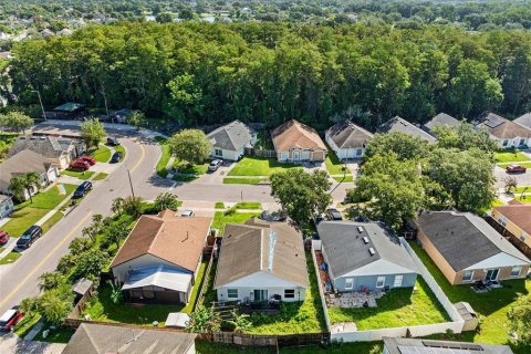 House in Orlando, Florida 3 bedrooms, 121.61 sq.m. № 2225338 - photo 22