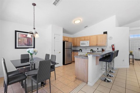 House in Davenport, Florida 3 bedrooms, 128.95 sq.m. № 1670262 - photo 6