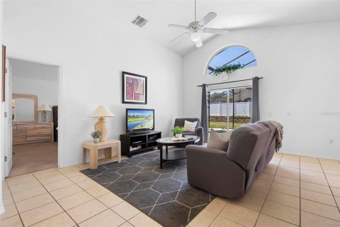 House in Davenport, Florida 3 bedrooms, 128.95 sq.m. № 1670262 - photo 14