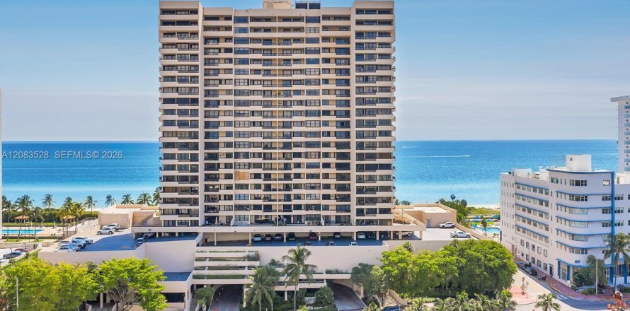 Condo in Miami Beach, Florida, 1 bedroom  № 2352024
