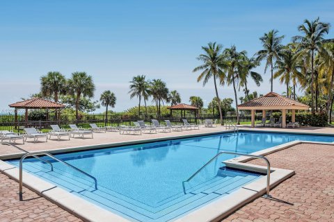 Condo in Miami Beach, Florida, 1 bedroom  № 2352024 - photo 6