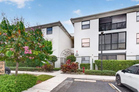 Copropriété à vendre à Boynton Beach, Floride: 3 chambres, 134.43 m2 № 2251400 - photo 2