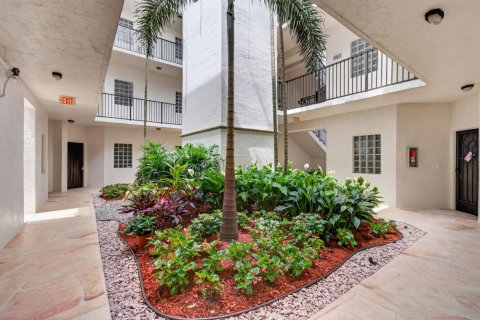 Copropriété à vendre à Boynton Beach, Floride: 3 chambres, 134.43 m2 № 2251400 - photo 4