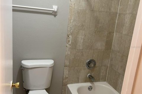 Condominio en alquiler en Orlando, Florida, 3 dormitorios, 132.48 m2 № 1857867 - foto 15