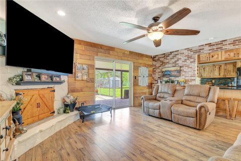 Villa ou maison à vendre à Wimauma, Floride: 4 chambres, 210.33 m2 № 2306137 - photo 12