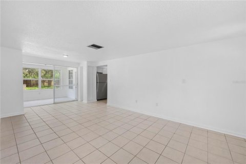 Casa en venta en New Port Richey, Florida, 3 dormitorios, 100.33 m2 № 1824580 - foto 5