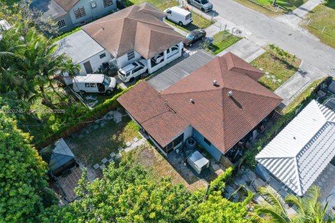 Купить виллу или дом в Холливуд, Флорида 2 спальни, 115.01м2, № 2066523 - фото 4