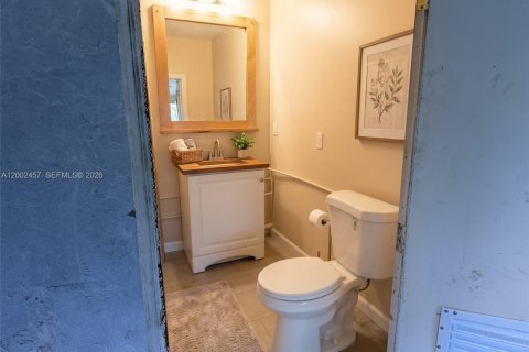 Купить виллу или дом в Холливуд, Флорида 2 спальни, 115.01м2, № 2066523 - фото 29