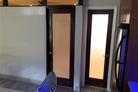 Condominio en venta en Oakland Park, Florida, 1 dormitorio, 38.28 m2 № 2033111 - foto 12