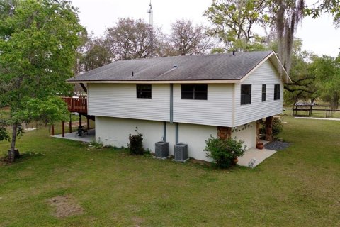 House in Morriston, Florida 4 bedrooms, 199.55 sq.m. № 1608190 - photo 5