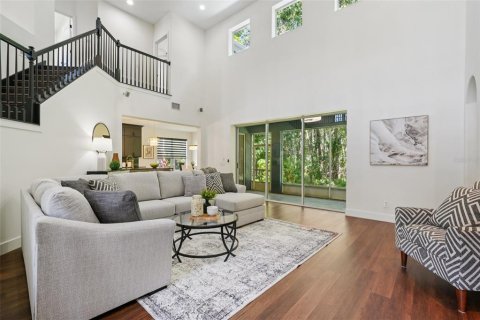 House in Wesley Chapel, Florida 6 bedrooms, 402.45 sq.m. № 1849815 - photo 5