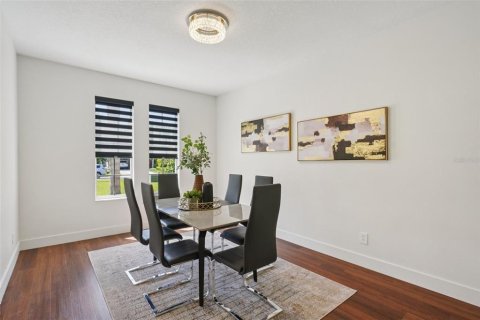 House in Wesley Chapel, Florida 6 bedrooms, 402.45 sq.m. № 1849815 - photo 16