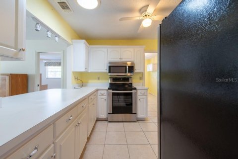 Casa en venta en Sun City Center, Florida, 2 dormitorios, 166.85 m2 № 1678113 - foto 9