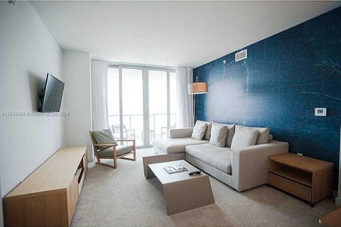 Купить кондоминиум в Халландейл-Бич, Флорида 2 спальни, 94.76м2, № 2053649 - фото 18