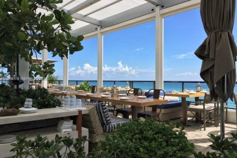 Copropriété à vendre à Hollywood, Floride: 1 chambre, 74.51 m2 № 2045997 - photo 11