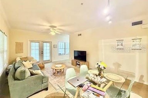Copropriété à louer à Gainesville, Floride: 2 chambres, 103.21 m2 № 2381166 - photo 3