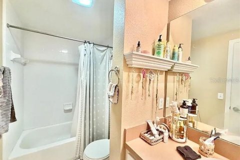 Copropriété à louer à Gainesville, Floride: 2 chambres, 103.21 m2 № 2381166 - photo 10
