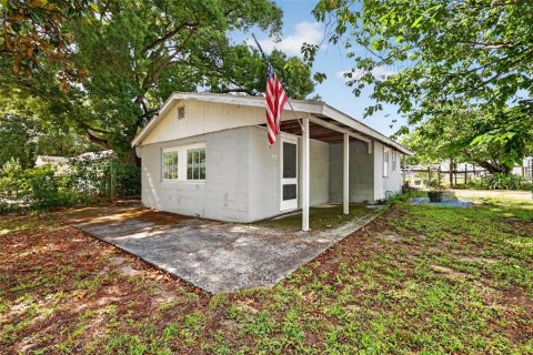 Immobilier commercial à vendre à Lady Lake, Floride: 419.18 m2 № 2133931 - photo 8