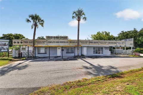 Immobilier commercial à vendre à Lady Lake, Floride: 419.18 m2 № 2133931 - photo 5