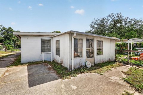 Immobilier commercial à vendre à Lady Lake, Floride: 419.18 m2 № 2133931 - photo 9