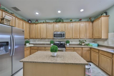 Villa ou maison à vendre à Riverview, Floride: 4 chambres, 232.26 m2 № 2413817 - photo 14