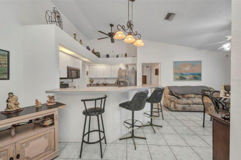 House in Port Charlotte, Florida 3 bedrooms, 188.78 sq.m. № 1680336 - photo 17