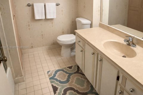 Copropriété à vendre à Miami, Floride: 2 chambres, 119.19 m2 № 2004027 - photo 17