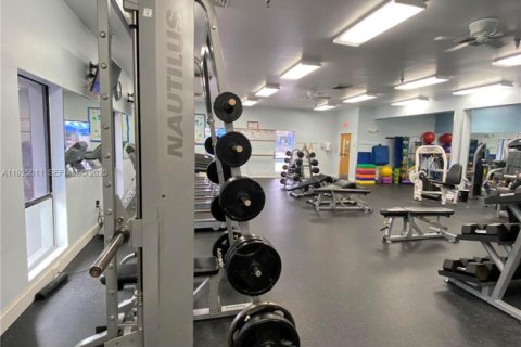 Condominio en venta en Coconut Creek, Florida, 2 dormitorios, 93.09 m2 № 1983849 - foto 21