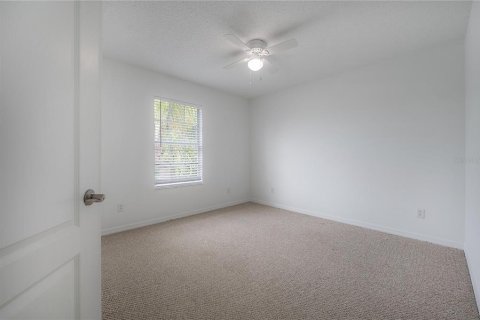 Villa ou maison à vendre à Wesley Chapel, Floride: 4 chambres, 235.23 m2 № 2198116 - photo 20