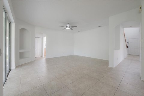 Villa ou maison à vendre à Wesley Chapel, Floride: 4 chambres, 235.23 m2 № 2198116 - photo 9