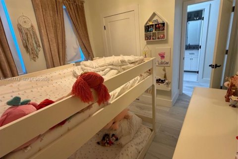 Adosado en venta en Doral, Florida, 3 dormitorios, 146.6 m2 № 2029911 - foto 8