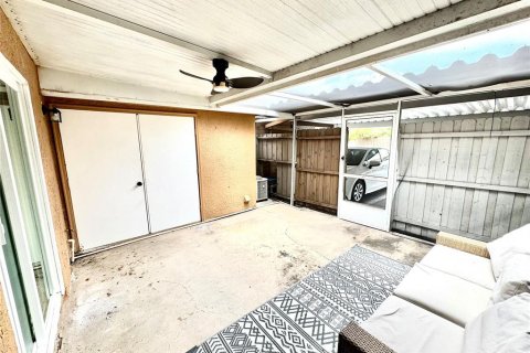 Townhouse in Clearwater, Florida 2 bedrooms, 92.62 sq.m. № 1797280 - photo 6
