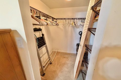 Condo in Pembroke Pines, Florida, 2 bedrooms № 2081444 - photo 26