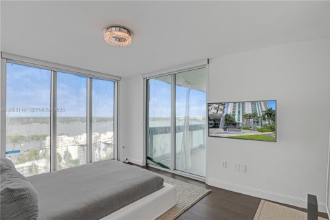 Copropriété à louer à North Bay Village, Floride: 5 chambres, 231.88 m2 № 2154889 - photo 28