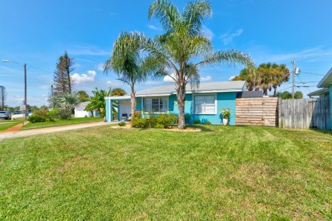 Villa ou maison à vendre à Ormond Beach, Floride: 3 chambres, 109.81 m2 № 2398979 - photo 3
