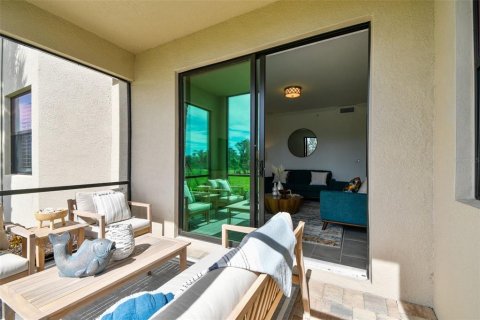 Condo in Bradenton, Florida, 2 bedrooms in LAKEWOOD NATIONAL № 2109047 - photo 28