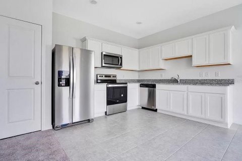 Adosado en venta en Davenport, Florida, 3 dormitorios, 137.5 m2 № 2201065 - foto 6