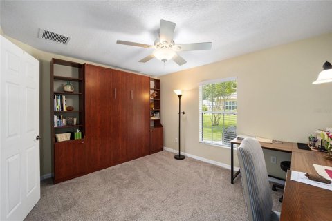 House in Ocala, Florida 3 bedrooms, 146.41 sq.m. № 2212626 - photo 12