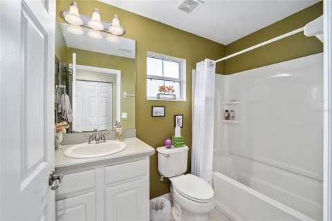 House in Ocala, Florida 3 bedrooms, 146.41 sq.m. № 2212626 - photo 23